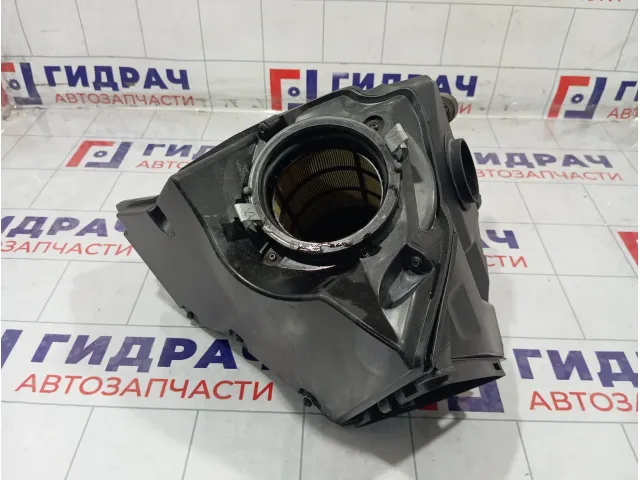 Корпус воздушного фильтра Audi A5 8K0133837S