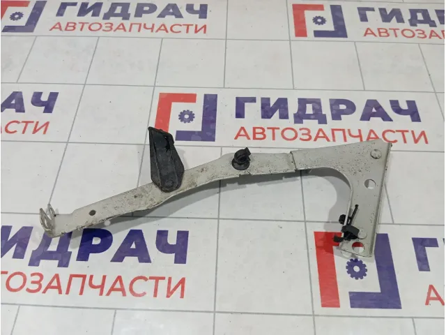 Кронштейн крепления крыла переднего левого Audi A5 8T0821135B