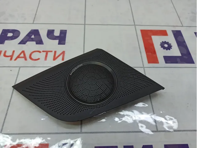 Решетка динамика правая Audi A5 8T0857228A6PS