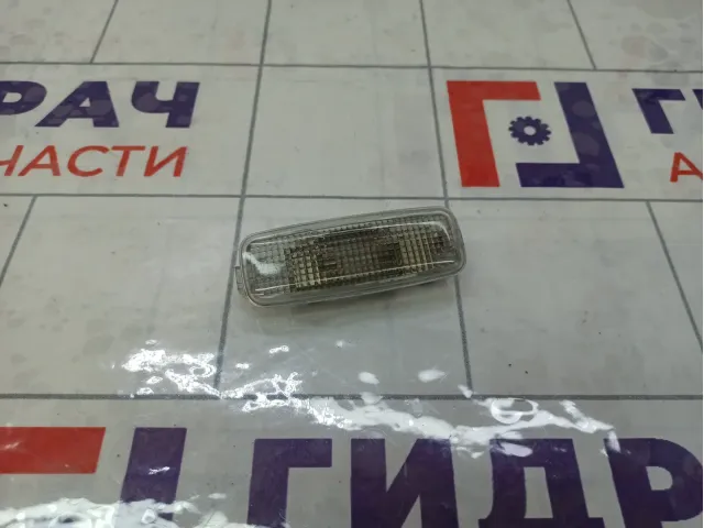 Плафон салонный Audi A5 4E0947105