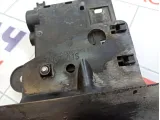 Кронштейн Audi A5 8K0805629B