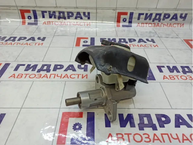 Цилиндр тормозной главный Audi A5 8K0611021