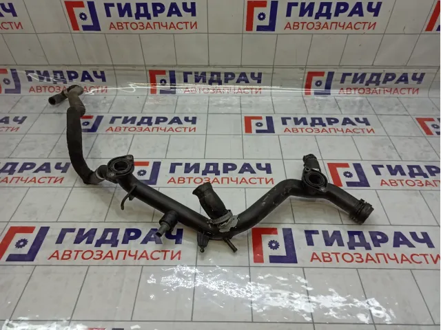 Трубка системы охлаждения Audi A5 06E121045AB