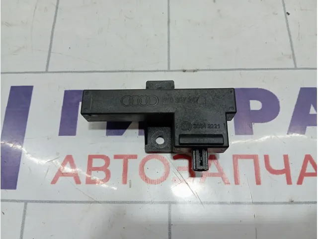 Антенна Audi A6 (C7) 8K0907247