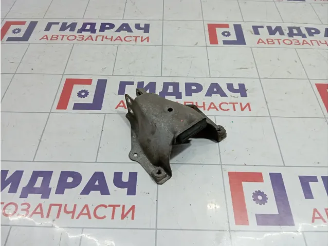 Кронштейн опоры двигателя Audi A6 (C7) 4G0399059