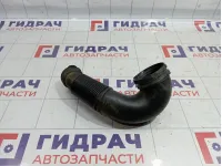 Патрубок воздушного фильтра Audi A6 (C7) 4G0129615E