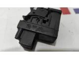 Кнопка фиксатора стояночного тормоза Audi A6 4G1927225.