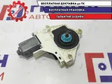 Моторчик стеклоподъемника задний правый Audi A6 8K0959812A.