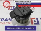 Моторчик отопителя Audi A6 4H1820021B.