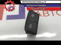 Кнопка центрального замка правая Audi A6 4G29621085PR.