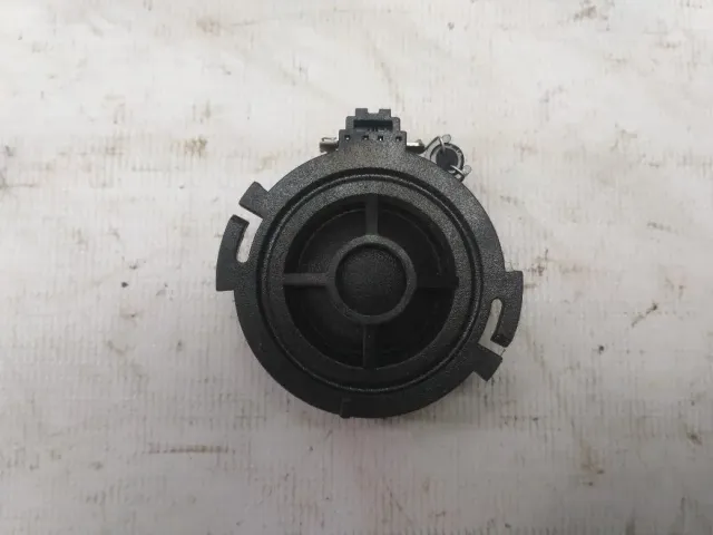 Динамик Audi A6 С6 2007 4F0035399A Отличное состояние