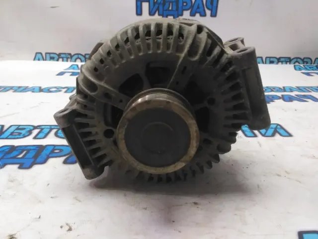 Генератор Audi A6 С6 2007 06E903016D Отличное состояние