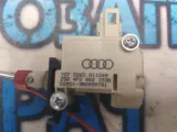 Активатор замка крышки бензобака Audi A6 С6 2007 4F0862153B Отличное состояние