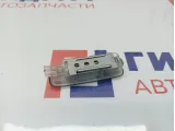 Плафон салонный Audi A8 4E0947105.