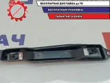 Кронштейн потолочной ручки Audi A8 4E0809568B. Передний правый.