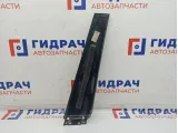 Накладка стойки правая Audi A8 4E0853290AY9B. Царапины, потертость.