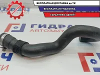 Патрубок воздушного фильтра Audi A8 077129951A.