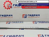 Накладка стекла переднего левого Audi A8 4E0853283E. Хром. Дефект.