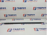Накладка стекла переднего левого Audi A8 4E0853283E. Хром. Дефект.