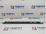 Накладка стекла заднего правого Audi A8 4E0853764G. Хром.