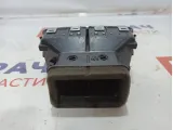 Дефлектор воздушный Audi A8 4E0819203C.