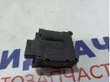 Моторчик заслонки отопителя Audi A8 4E0820511.
