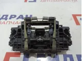 Ручка двери задняя правая Audi A8 4E0839886E.