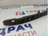 Кронштейн заднего бампера правый Audi A8 4E0809916A.