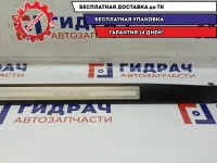 Накладка порога задняя левая Audi A8 4E0853995D. Внутренняя.