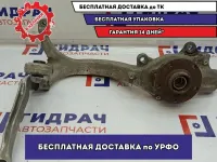 Кулак поворотный передний левый Audi A8 4E0407253R.
