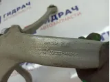 Кулак поворотный передний левый Audi A8 4E0407253R.