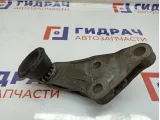 Кронштейн двигателя передний Audi A8 4E0199603N.
