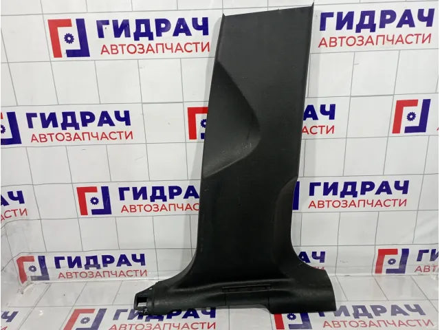 Обшивка стойки средней правой нижняя Audi Q5 (8R) 8R08672404PK