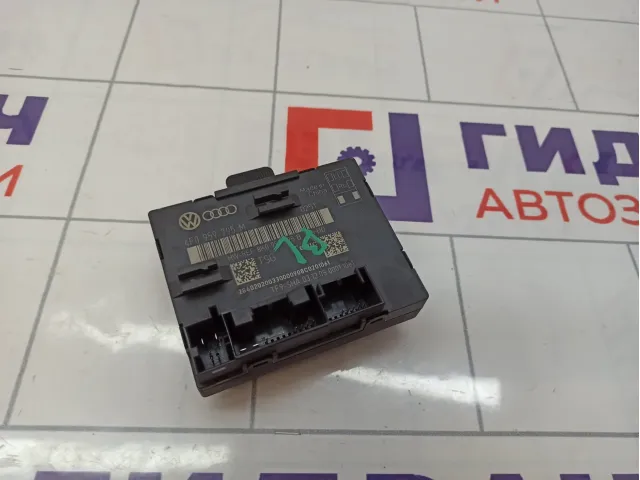 Блок комфорта двери задней Audi Q5 (8R) 8K0959795C