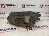 Фара правая Audi Q5 (8R) 8R0998030F
