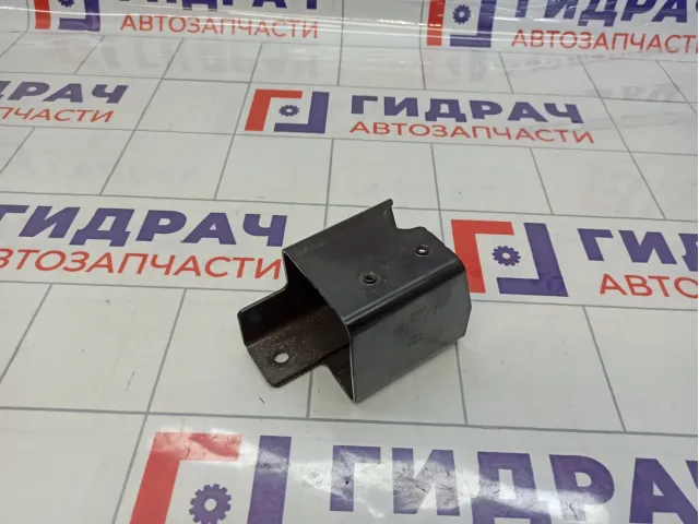 Кронштейн буксировочной петли левый Audi Q5 (8R) 8R0813383B