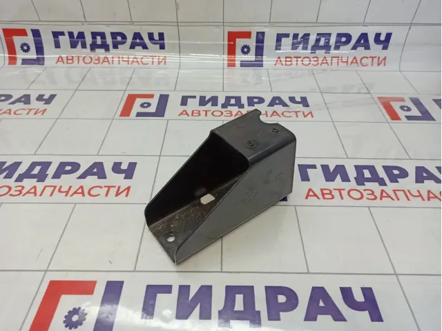 Кронштейн буксировочной петли левый Audi Q5 (8R) 8R0813383