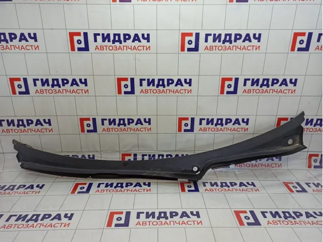 Решетка стеклоочистителей Audi Q5 (8R) 8R181940301C