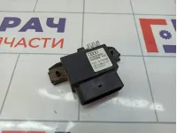 Блок управления топливным насосом Audi Q5 (8R) 8K0906093D