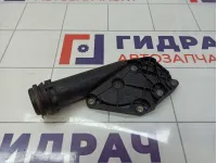 Фланец двигателя системы охлаждения Audi Q5 (8R) 06E121168B