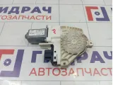 Моторчик стеклоподъемника передний левый Audi Q7 (4L) 4L0959801B