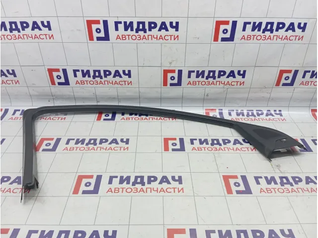 Накладка двери передней левой Audi Q7 (4L) 4L08676094PK
