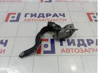 Петля двери багажника правая Audi Q7 (4L) 4L0827300B