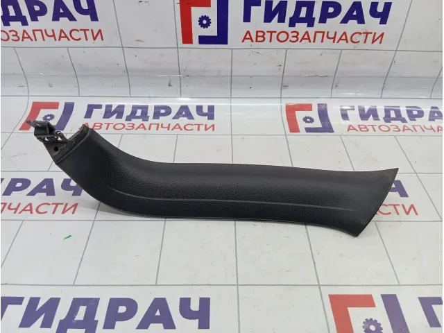 Обшивка двери багажника правая Audi Q7 (4L) 4L08676084PK