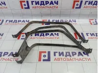 Лента крепления бензобака Audi Q7 (4L) 7L8201392