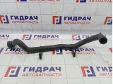 Патрубок системы охлаждения Audi Q7 (4L)