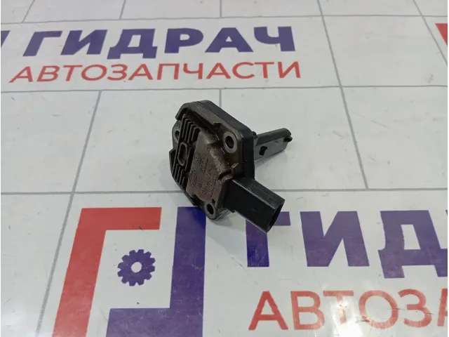 Датчик уровня масла Audi Q7 (4L) 1J0907660C