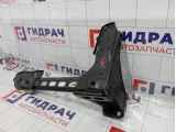 Кронштейн крепления сиденья правый Audi Q7 (4L) 4L0883288B