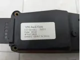 Ответная часть замка багажника Audi Q7 (4L) 4F9827383E