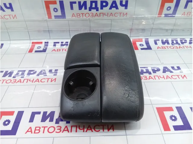 Подлокотник Audi Q7 4L1864207D